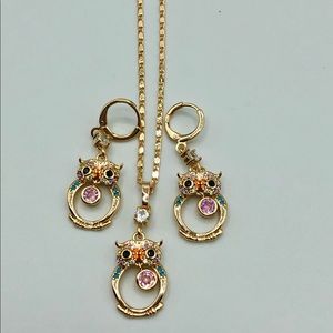Owl jewelry set earrings and necklace gold plated